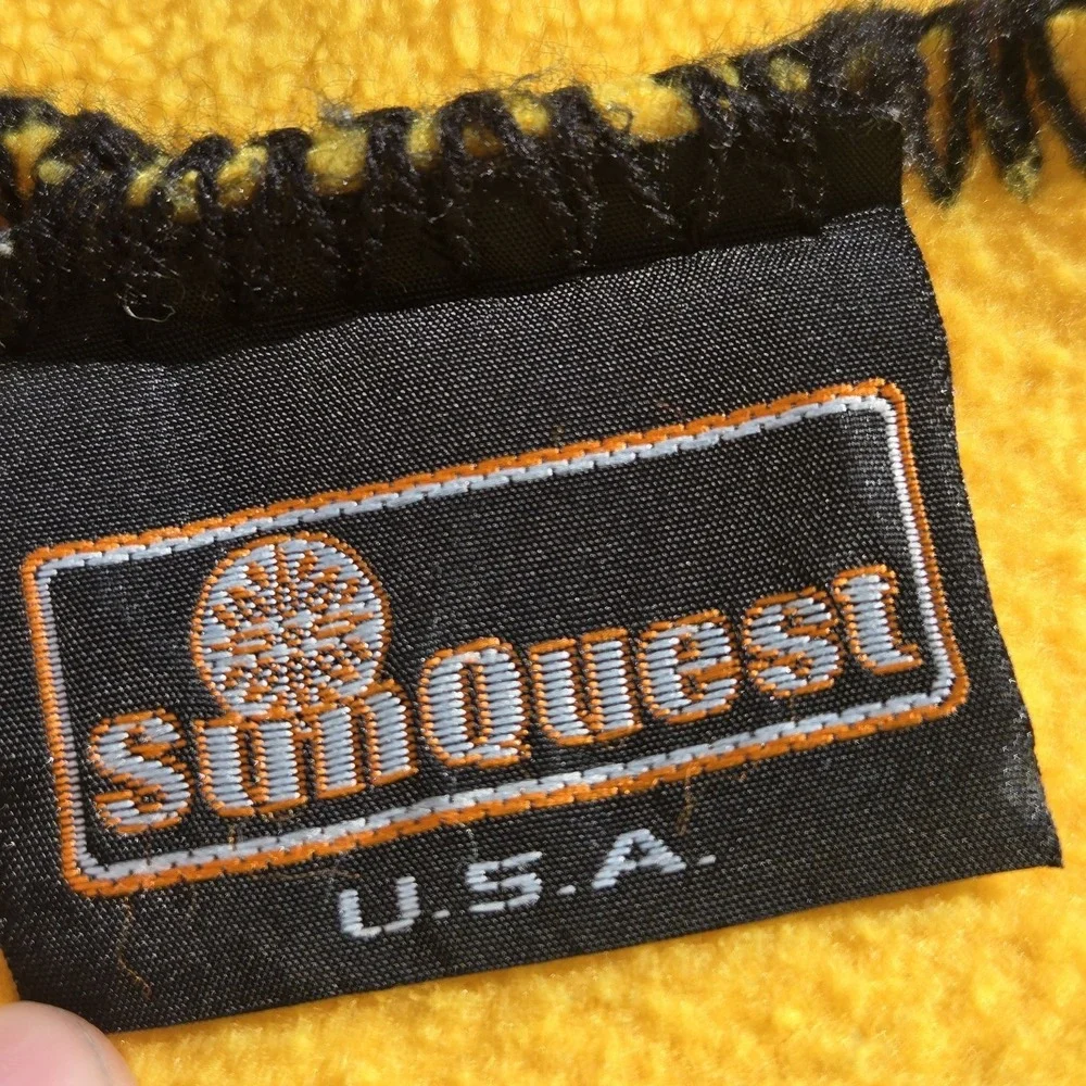 VINTAGE Sunquest Yellow‎ Gold Throw Blanket 49
